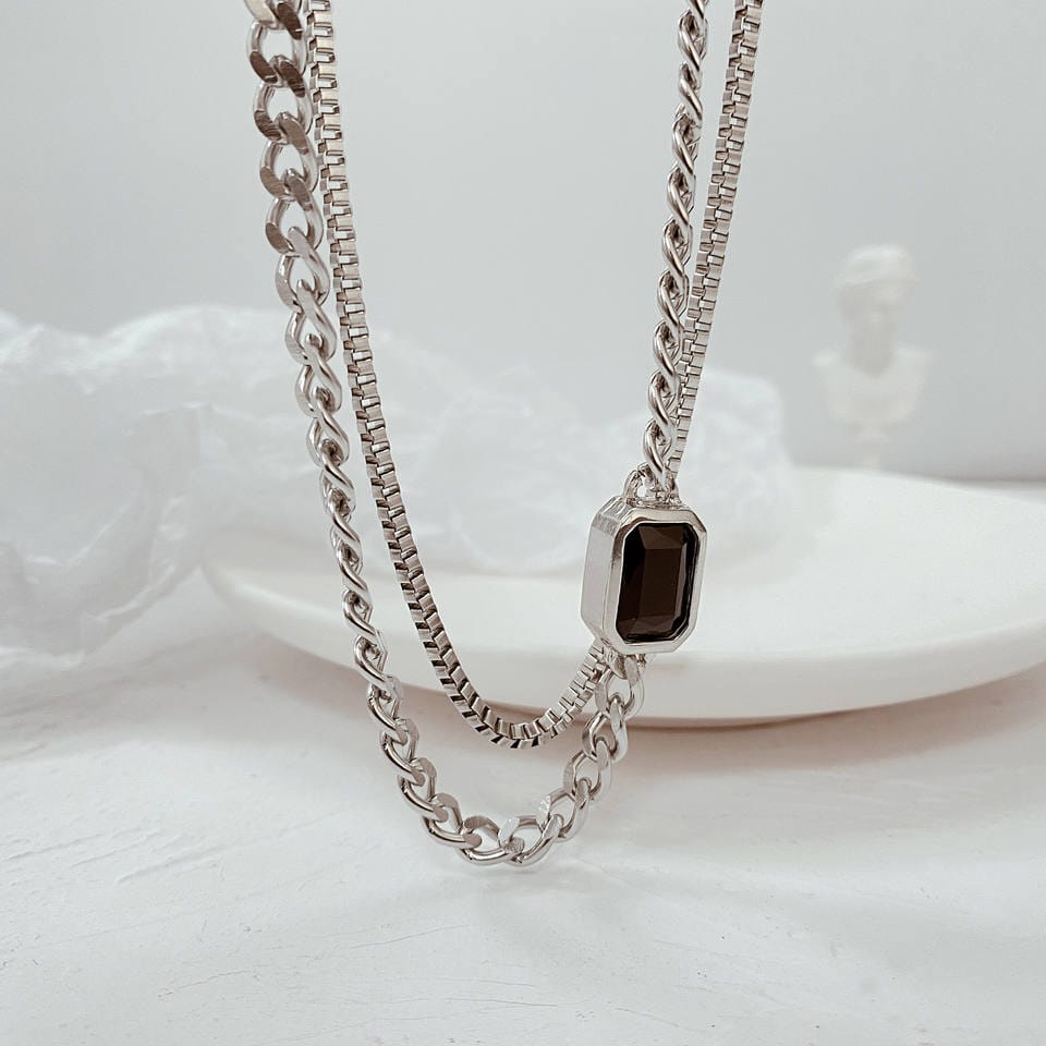 Multilayer Black Gem Necklace